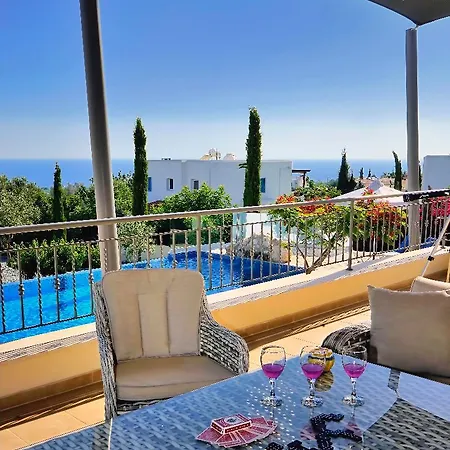 Dionysos Villa